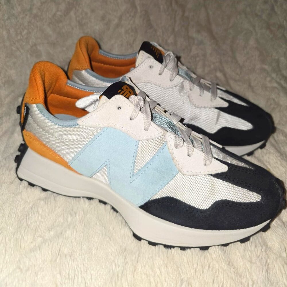 New Balance 6.5M 327 Cordura Moonbeam/Madra Orange/Sky Blue